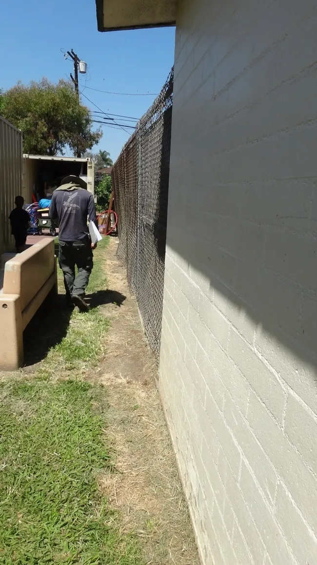 Guy wall2