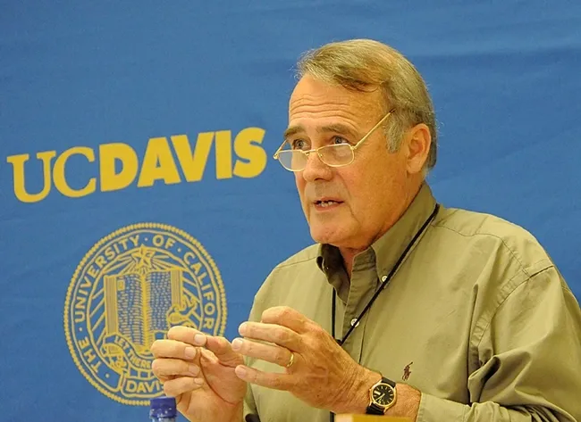 UC Davis distinguished professor James R. Carey of the Department of Entomology and Nematology, will share his expertise on scientific modeling at the COVID-19 webinar. (Photo by Kathy Keatley Garvey)