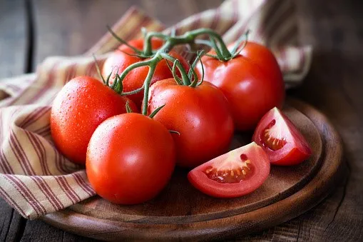 Tomatoes class