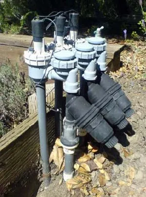 Anti siphon valve