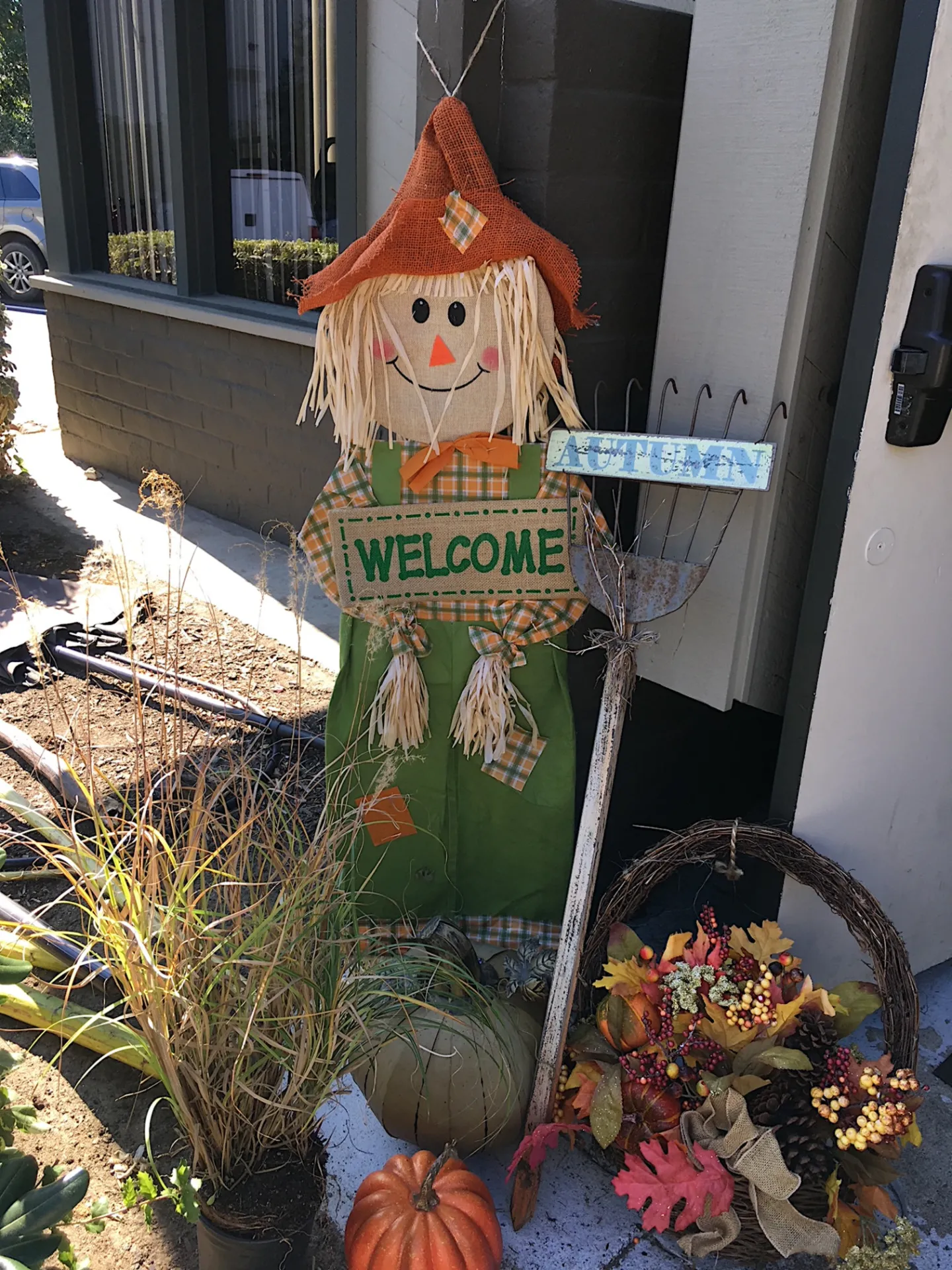 Welcoming decor