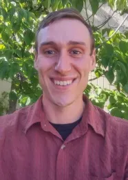 Noah Cooke, educadora de nutrición de CalFresh Healthy Living de UCCE