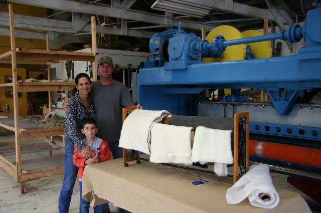 Wool_family shot