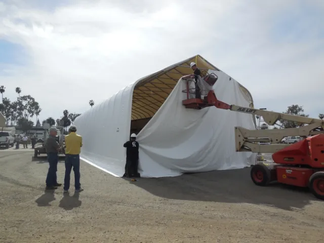 Sealing the tent