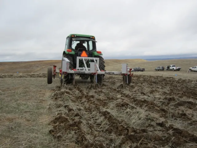 Plowing5
