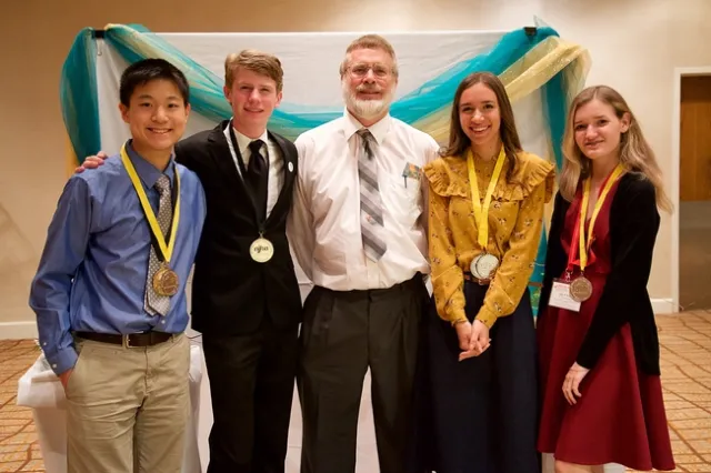 2019 NJHA Convention California 4-H team photo