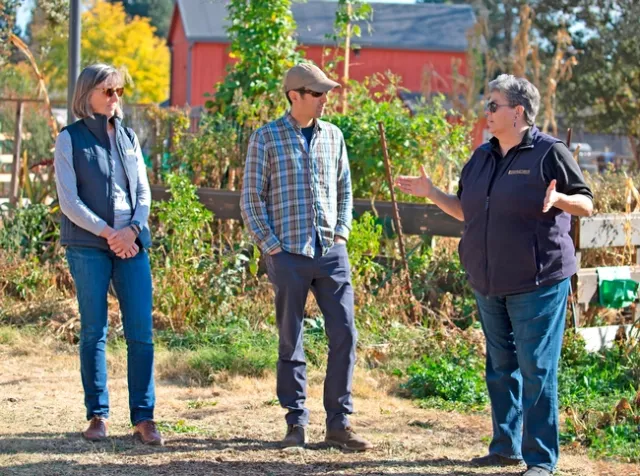 (l-r) Regent Stegura and Michael Bedard talk with Glenda Humiston at Bayer Farm Park & Gardens