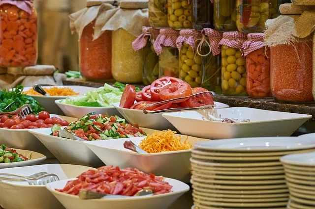 food-4505943 640