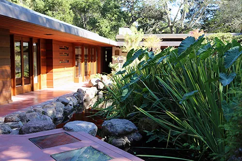 Hardscaping Courtesy H. Van den Broeck