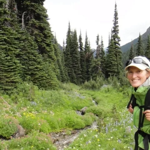 Erica Henry in the field. She is a postdoctoral scholar at Washington State University.