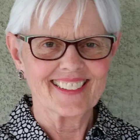 Carolyn Paul