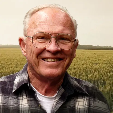 Milton Schroth