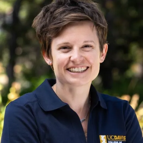 Felicity Muth (Photo courtesy of College of Biological Sciences)