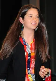 Moderator/organizer Anna Davidson will speak from 8:10 to 8:35.