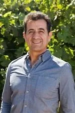 akif