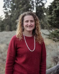 Laura Snell
