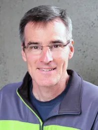 Pollination ecologist Neal Williams, professor, UC Davis Department of Entomology and Nematology. (Photo by Kathy Keatley Garvey)