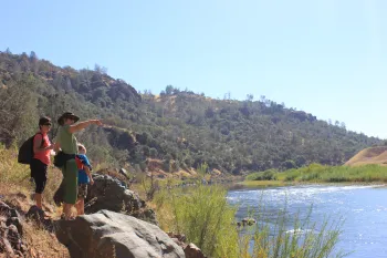 People learning about the yuba river and what it has to offer to both aquatic and upland habitat