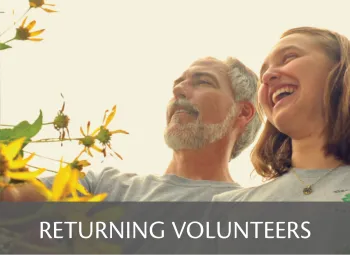 Button that links to Returning 4-H Adult Volunteer Enrollment Steps