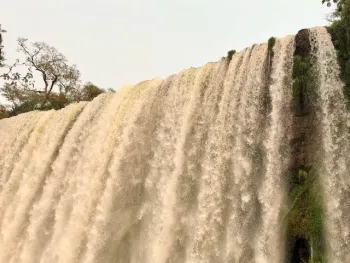 Falls 10