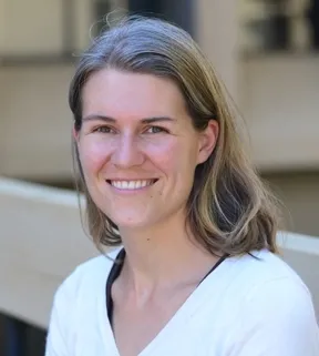 Community ecologist Rachel Vannette coordinated the fall and winter seminars. (Photo by Kathy Keatley Garvey)