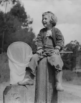 Lynn Siri always knew she wanted to become a scientist. Here she is at age 5 with an insect net. She is now a UC Davis distinguished professor and director of the Bohart Museum of Entomology.