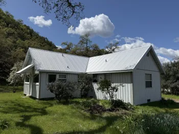 House 309 oak