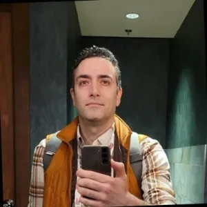 Siavash Taravati
