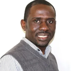 Peter Ako Larbi