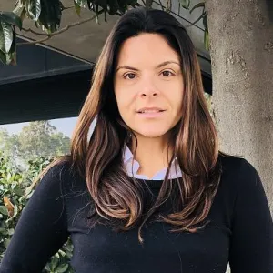 Daniela F R Bruno