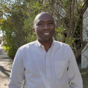 Tobias Ebong Oker